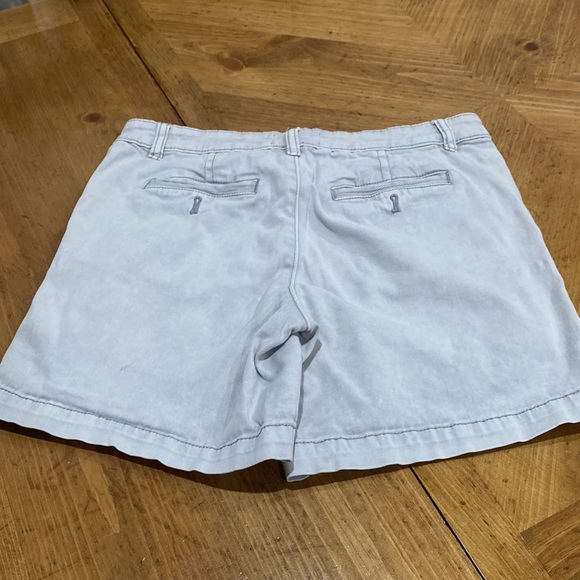 Chino - Picture 5 of 7